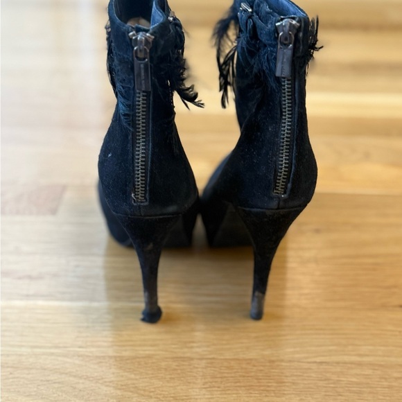 Michael Kors Elegant Black Feather Ankle Boots - Picture 7 of 13